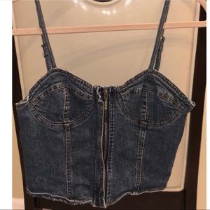 Jean crop top 🦋